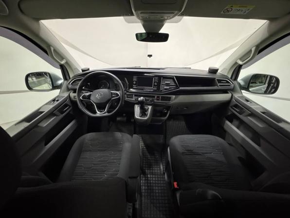 Volkswagen Caravelle T6 Рестайлинг с пробегом 2020 года, цена 3 899 000 рублей, 136000 км, минивэн, Автокод Объявления