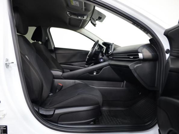 Hyundai Elantra VII (CN7) с пробегом 2021 года, цена 1 939 000 рублей, 51748 км, седан, Автокод Объявления