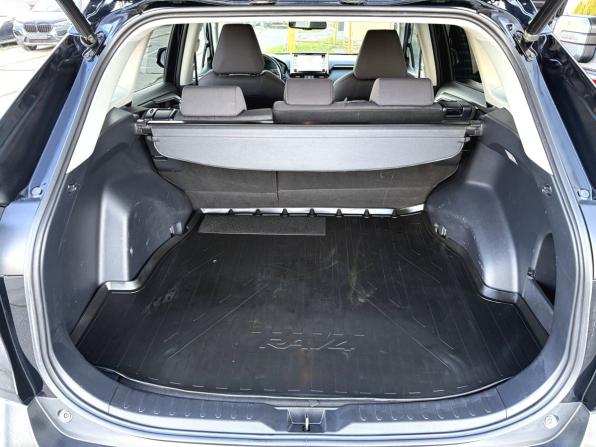 Toyota RAV4 V (XA50) с пробегом 2021 года, цена 3 290 000 рублей, 187456 км, внедорожник, Автокод Объявления