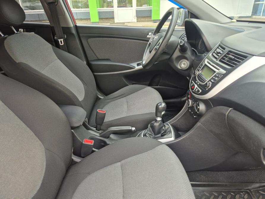 Hyundai Solaris I Ярославль  - изображение 9