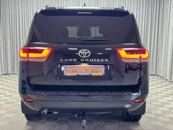 Toyota Land Cruiser 300 Series с пробегом 2022 года, цена 10 500 000 рублей, 64826 км, внедорожник, Автокод Объявления