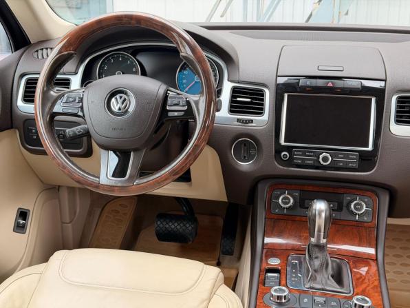 Volkswagen Touareg II с пробегом 2012 года, цена 1 829 000 рублей, 181000 км, внедорожник, Автокод Объявления