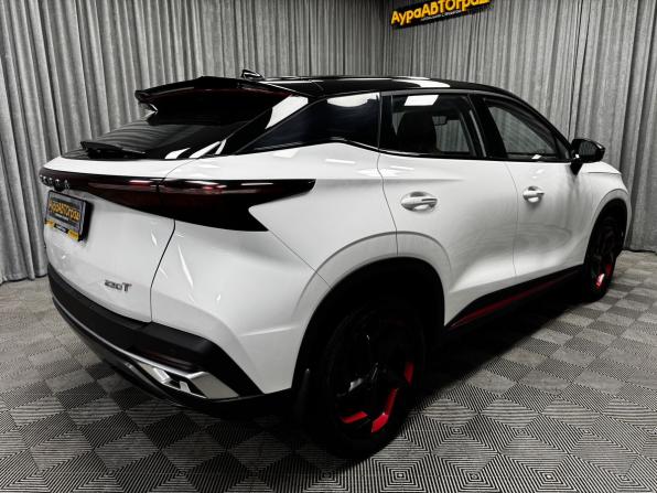 Omoda C5 I с пробегом 2022 года, цена 1 810 000 рублей, 65575 км, внедорожник, Автокод Объявления