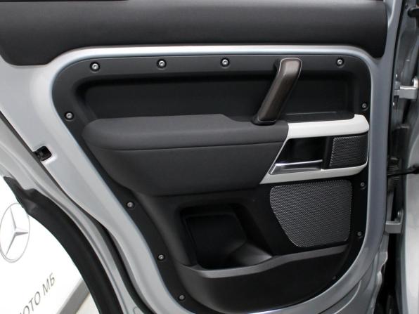 Land Rover Defender II с пробегом 2020 года, цена 4 420 000 рублей, 92320 км, внедорожник, Автокод Объявления