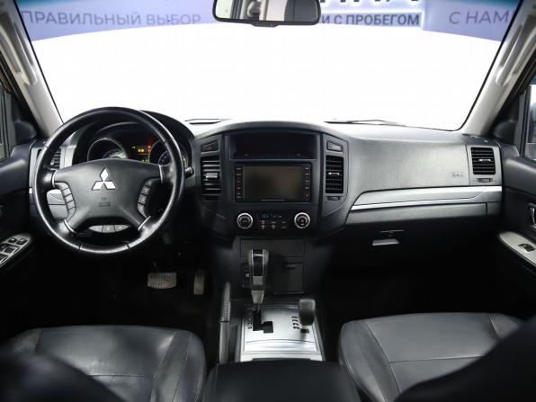 Mitsubishi Pajero IV Рестайлинг 1 с пробегом 2011 года, цена 1 500 000 рублей, 215823 км, внедорожник, Автокод Объявления