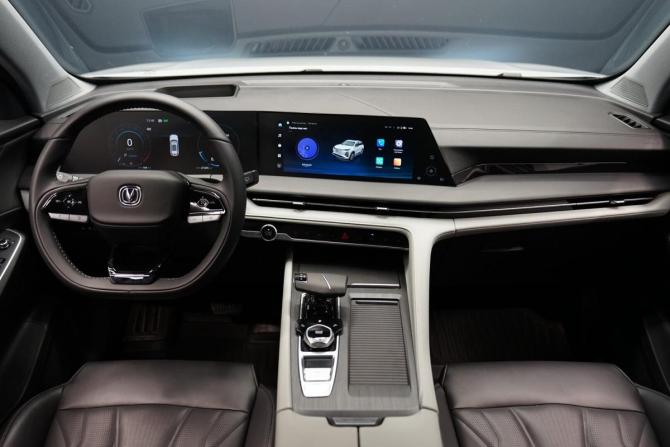 Changan CS75 Plus III с пробегом 2024 года, цена 2 790 000 рублей, 27000 км, внедорожник, Автокод Объявления