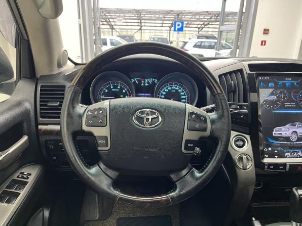 Toyota Land Cruiser 200 Series с пробегом 2008 года, цена 2 519 000 рублей, 315000 км, внедорожник, Автокод Объявления