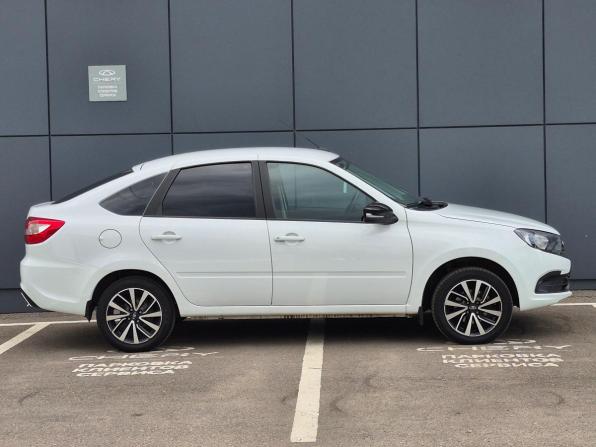 Lada (ВАЗ) Granta I Рестайлинг с пробегом 2023 года, цена 839 000 рублей, 73600 км, лифтбек, Автокод Объявления