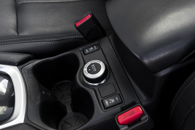 Nissan Qashqai II с пробегом 2014 года, цена 1 580 000 рублей, 162886 км, внедорожник, Автокод Объявления