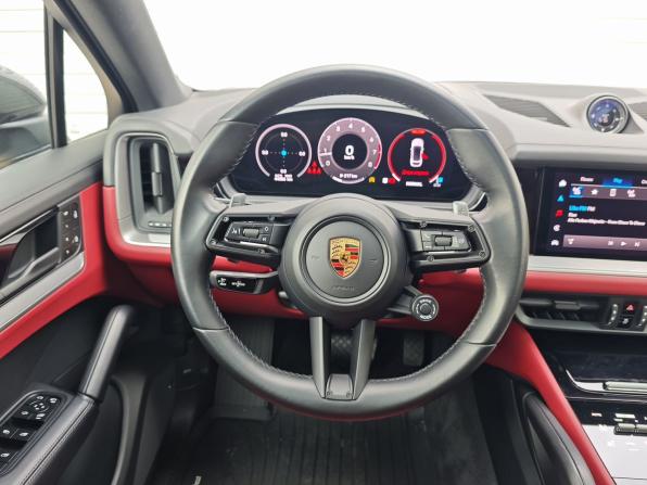 Porsche Cayenne III Рестайлинг с пробегом 2023 года, цена 13 499 000 рублей, 44080 км, внедорожник, Автокод Объявления