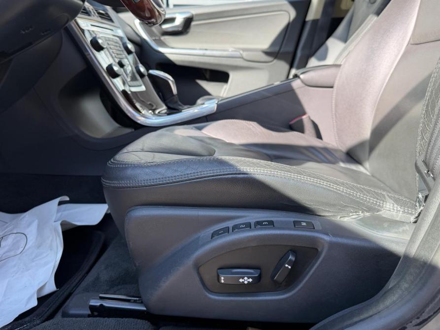 Volvo XC60 I Санкт-Петербург  - изображение 8