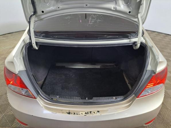 Hyundai Solaris I с пробегом 2011 года, цена 570 000 рублей, 211161 км, седан, Автокод Объявления