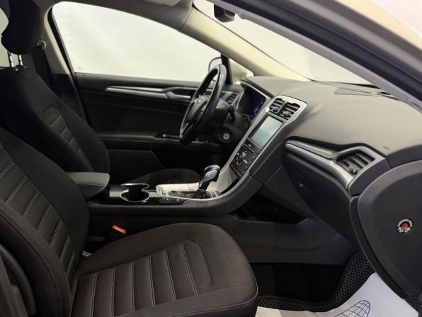 Ford Mondeo V с пробегом 2015 года, цена 1 390 000 рублей, 191571 км, седан, Автокод Объявления