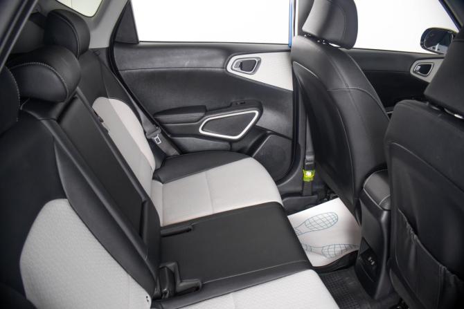 Kia Soul III Рестайлинг с пробегом 2023 года, цена 2 099 000 рублей, 43200 км, хэтчбек, Автокод Объявления