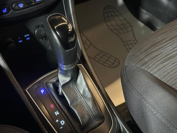 Hyundai Solaris I Рестайлинг с пробегом 2016 года, цена 885 000 рублей, 224341 км, седан, Автокод Объявления