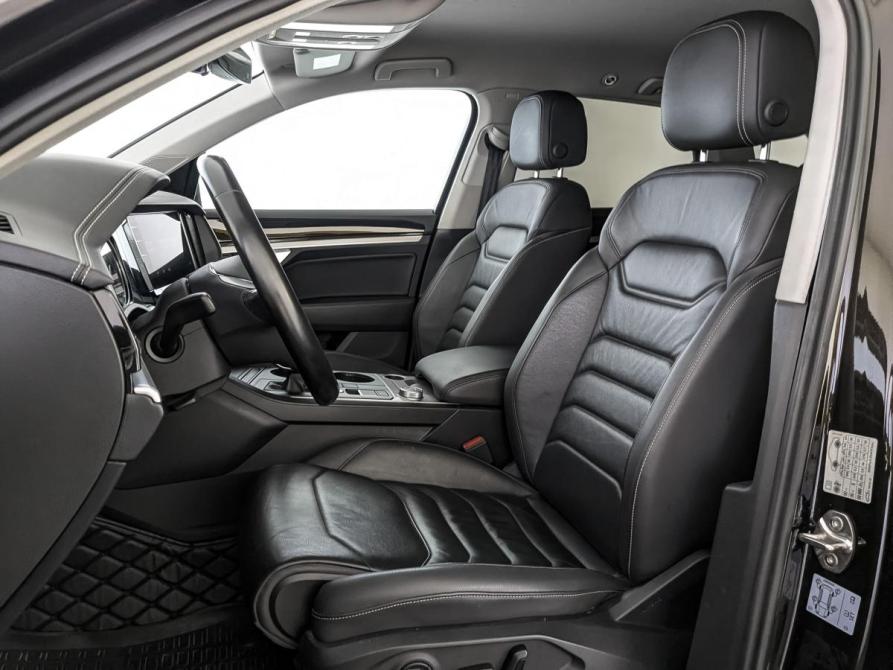 Volkswagen Touareg III Москва  - изображение 20