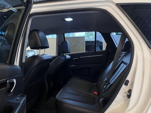 Hyundai Santa Fe II Рестайлинг с пробегом 2012 года, цена 1 447 000 рублей, 173080 км, внедорожник, Автокод Объявления