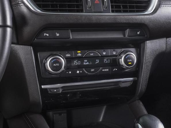 Mazda 6 III (GJ) Рестайлинг с пробегом 2016 года, цена 1 999 000 рублей, 173973 км, седан, Автокод Объявления