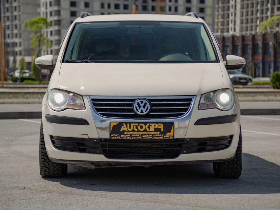 Volkswagen Touran I Рестайлинг Тюмень  - изображение 4