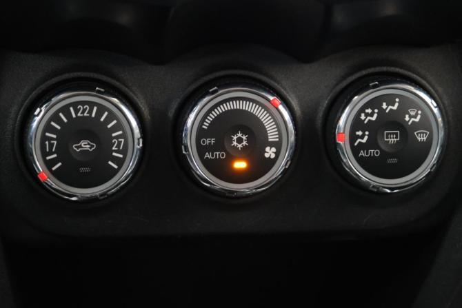 Mitsubishi ASX I с пробегом 2012 года, цена 1 259 000 рублей, 174000 км, внедорожник, Автокод Объявления