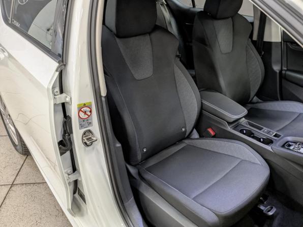 Skoda Octavia IV (A8) с пробегом 2021 года, цена 2 425 000 рублей, 63801 км, лифтбек, Автокод Объявления