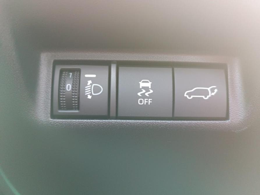 Toyota RAV4 VI (XA60) Санкт-Петербург  - изображение 22