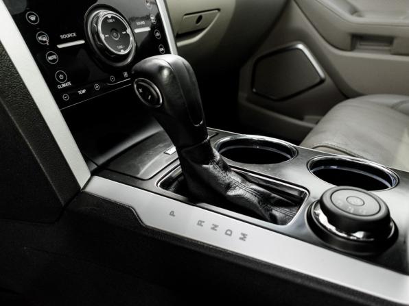 Ford Explorer V с пробегом 2012 года, цена 1 890 000 рублей, 210498 км, внедорожник, Автокод Объявления