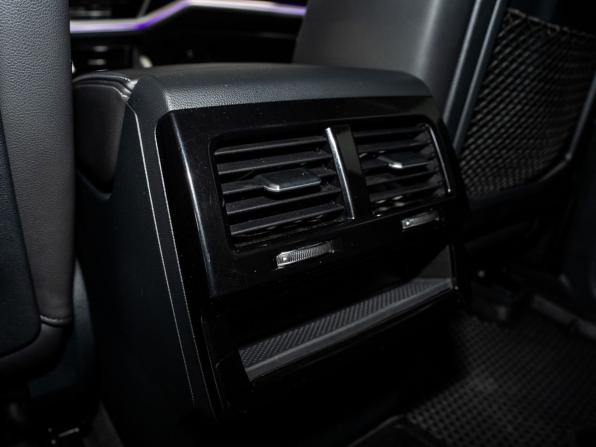 Volkswagen Touareg III с пробегом 2018 года, цена 5 400 000 рублей, 88494 км, внедорожник, Автокод Объявления