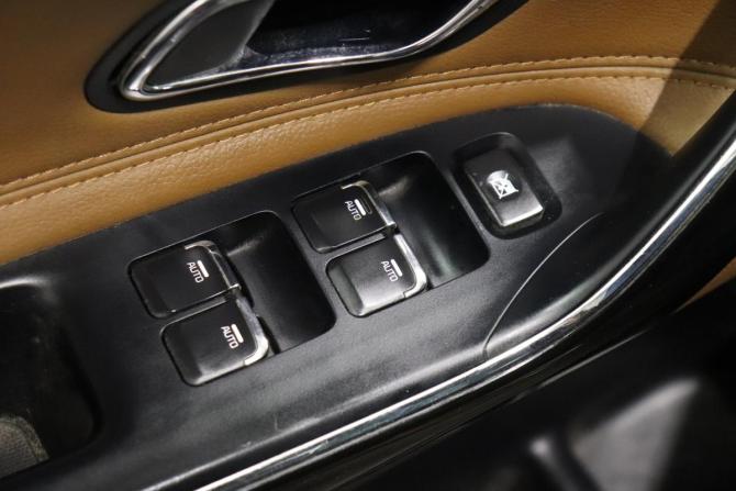 Kia Ceed II Рестайлинг с пробегом 2017 года, цена 1 457 000 рублей, 66579 км, хэтчбек, Автокод Объявления