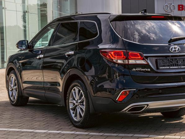 Hyundai Santa Fe III Рестайлинг с пробегом 2018 года, цена 2 055 000 рублей, 99000 км, внедорожник, Автокод Объявления