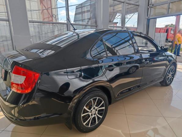 Skoda Rapid I с пробегом 2015 года, цена 869 000 рублей, 150000 км, лифтбек, Автокод Объявления