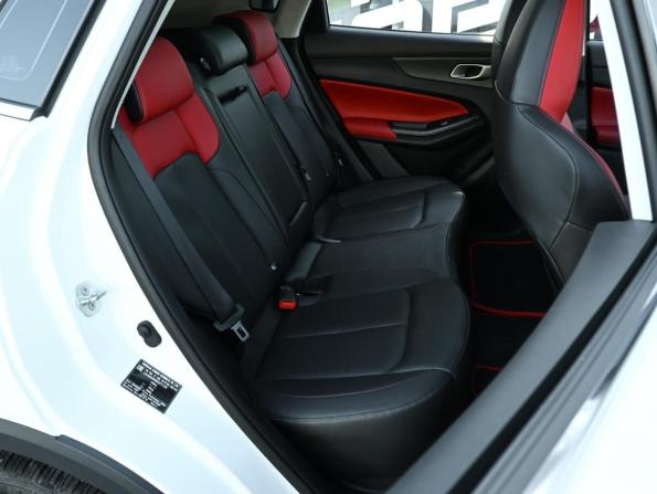 Changan UNI-S (CS55 Plus) I с пробегом 2024 года, цена 2 235 000 рублей, 27368 км, внедорожник, Автокод Объявления