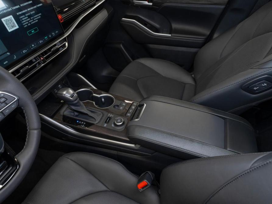 Toyota Highlander IV (XU70) Москва  - изображение 21