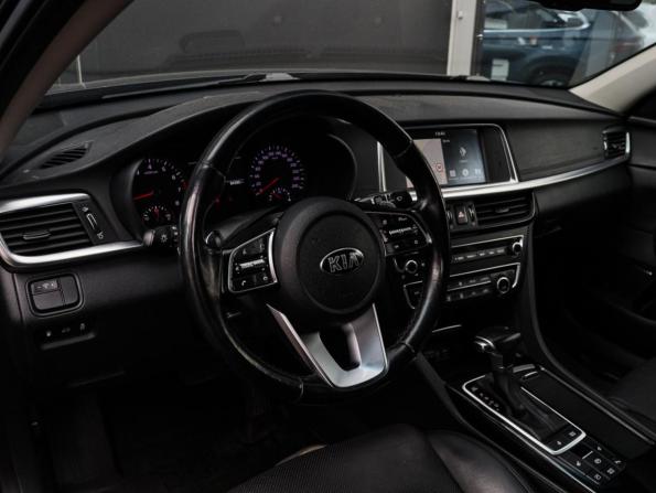Kia Optima IV Рестайлинг с пробегом 2019 года, цена 2 277 000 рублей, 84351 км, седан, Автокод Объявления