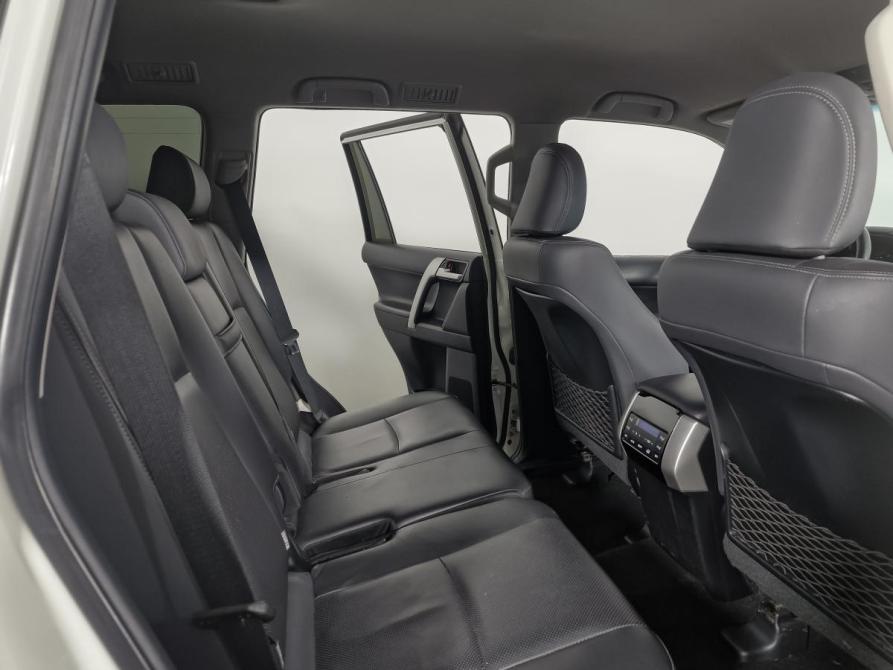 Toyota Land Cruiser Prado 150 Series Рестайлинг 2 Нижний Новгород  - изображение 17