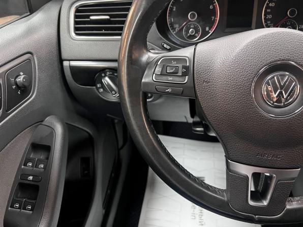 Volkswagen Jetta VI с пробегом 2012 года, цена 1 295 000 рублей, 141767 км, седан, Автокод Объявления