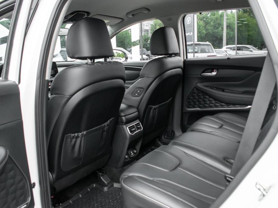 Hyundai Santa Fe IV Рестайлинг Волгоград  - изображение 15