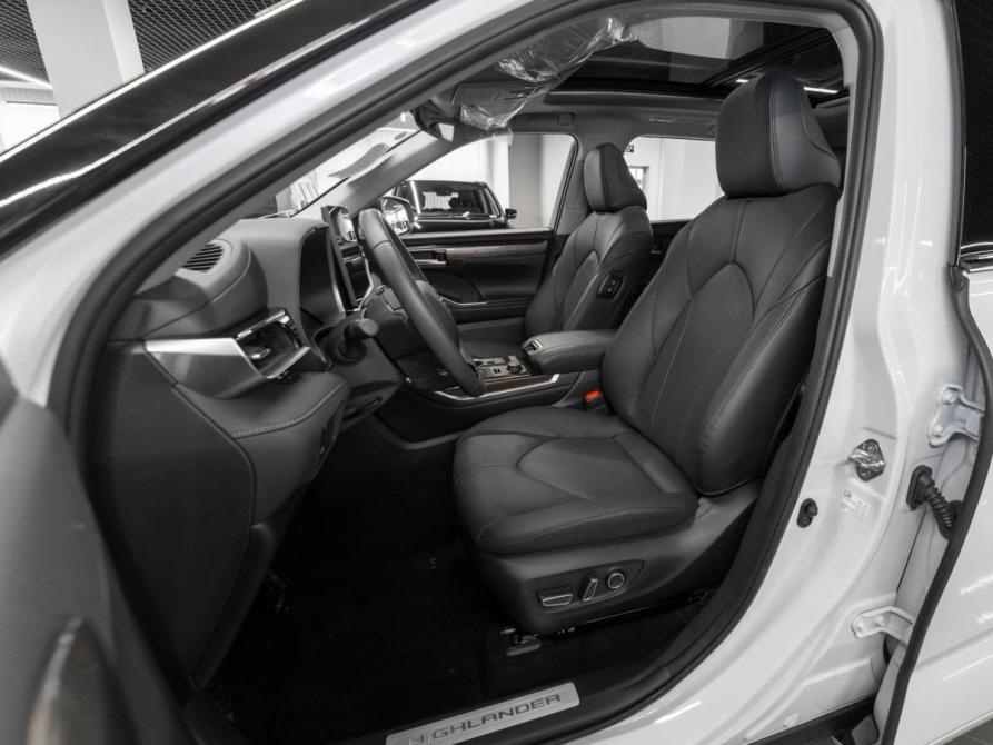 Toyota Highlander IV (XU70) Москва  - изображение 9