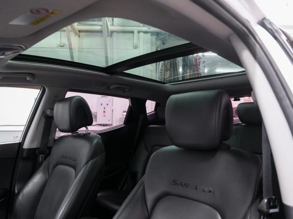 Hyundai Santa Fe III Рестайлинг с пробегом 2016 года, цена 2 285 000 рублей, 129900 км, внедорожник, Автокод Объявления