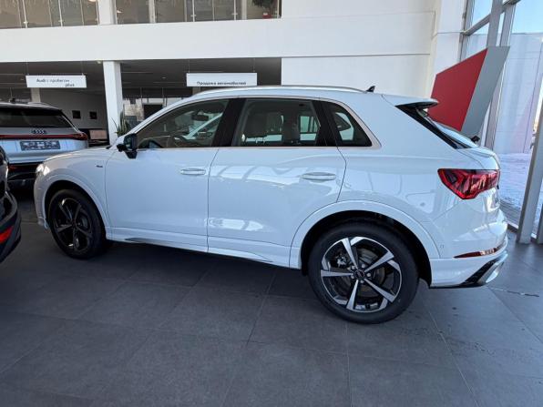 Audi Q3 II (F3) с пробегом 2025 года, цена 4 599 000 рублей, 15 км, внедорожник, Автокод Объявления