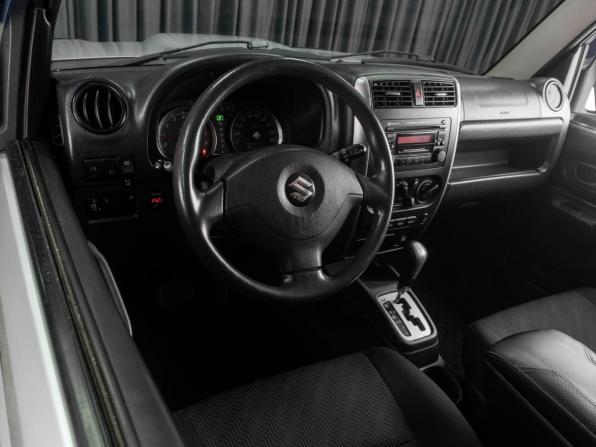 Suzuki Jimny III Рестайлинг 2 с пробегом 2013 года, цена 1 299 000 рублей, 81623 км, внедорожник, Автокод Объявления