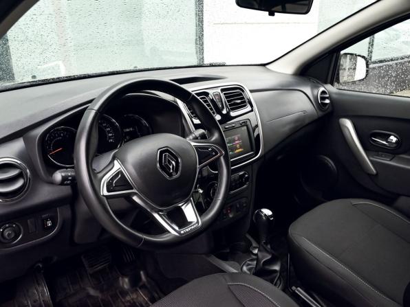 Renault Sandero II Рестайлинг с пробегом 2021 года, цена 1 349 000 рублей, 59819 км, хэтчбек, Автокод Объявления