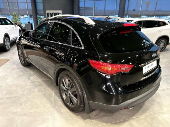 Infiniti FX II (S51) Рестайлинг с пробегом 2013 года, цена 2 380 000 рублей, 81890 км, внедорожник, Автокод Объявления