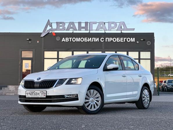 Skoda Octavia III (A7) Рестайлинг с пробегом 2019 года, цена 1 700 000 рублей, 110000 км, лифтбек, Автокод Объявления