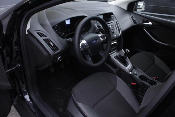 Ford Focus III с пробегом 2013 года, цена 1 100 000 рублей, 128231 км, хэтчбек, Автокод Объявления