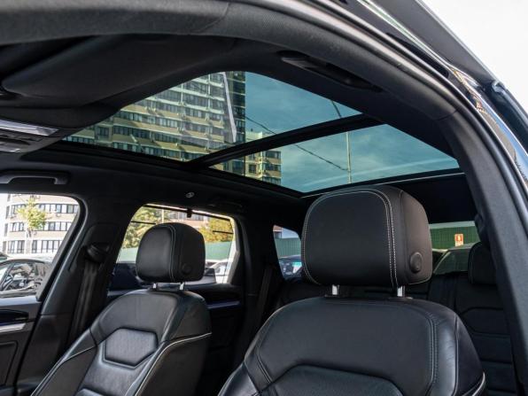 Volkswagen Touareg III с пробегом 2019 года, цена 6 880 000 рублей, 99090 км, внедорожник, Автокод Объявления