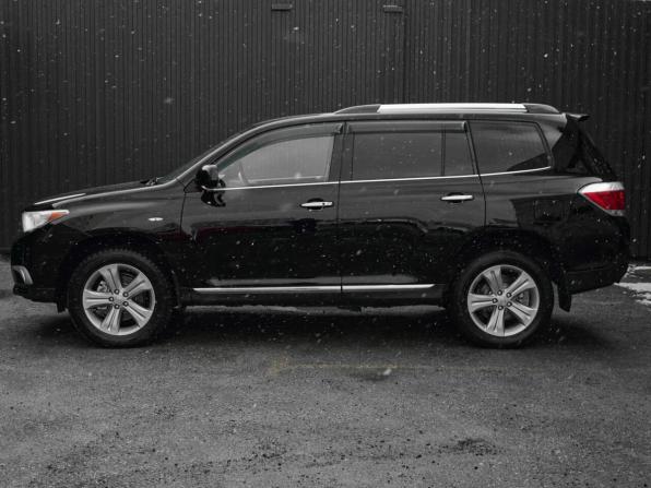 Toyota Highlander II (XU40) Рестайлинг с пробегом 2013 года, цена 1 990 000 рублей, 248374 км, внедорожник, Автокод Объявления