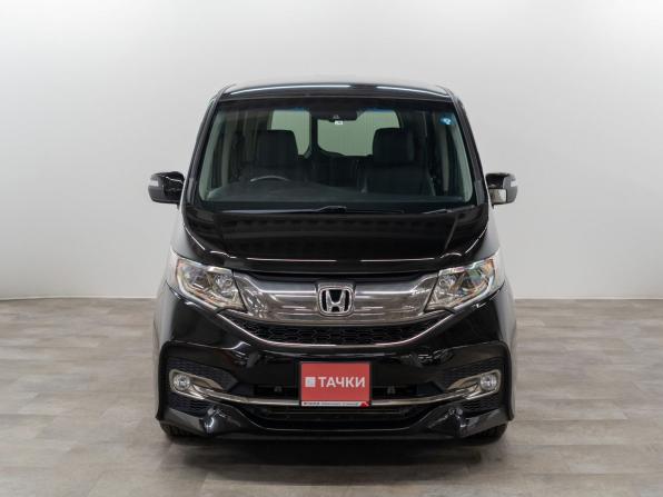 Honda Stepwgn V с пробегом 2017 года, цена 2 100 000 рублей, 53857 км, минивэн, Автокод Объявления