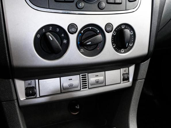 Ford Focus II Рестайлинг с пробегом 2010 года, цена 599 000 рублей, 262054 км, универсал, Автокод Объявления