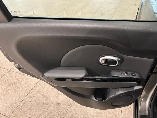 Kia Soul II Рестайлинг с пробегом 2018 года, цена 1 519 000 рублей, 85191 км, хэтчбек, Автокод Объявления